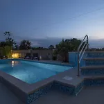 Charming Nera With Pool And Hydromassage Near The Villa *