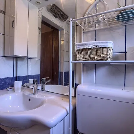 Charming Nera With Pool And Hydromassage Near The Villa