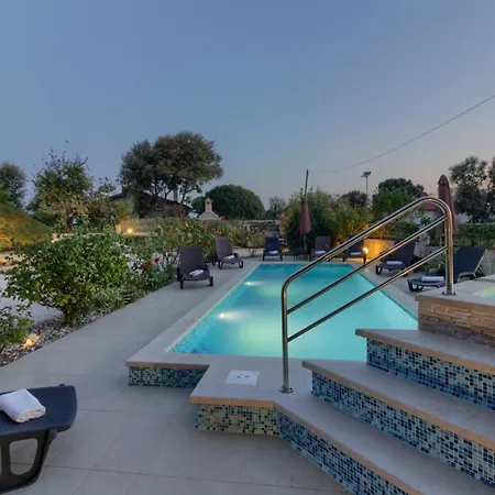 Charming Nera With Pool And Hydromassage Near The Villa Šišan