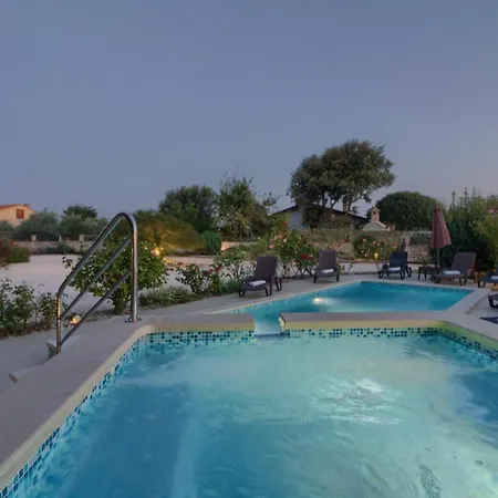 Charming Nera With Pool And Hydromassage Near The