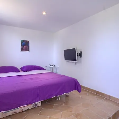 Charming Nera With Pool And Hydromassage Near The Villa