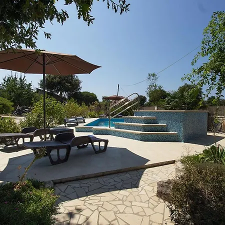 Charming Nera With Pool And Hydromassage Near The Willa *
