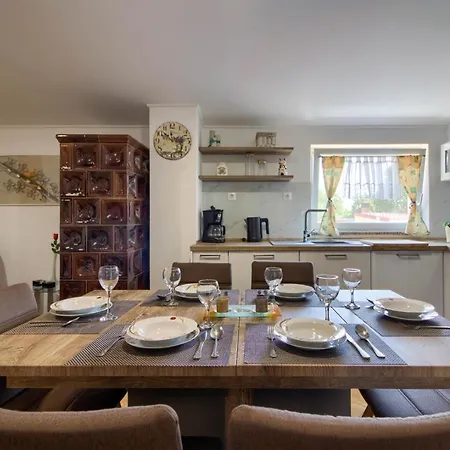 Charming Nera With Pool And Hydromassage Near The