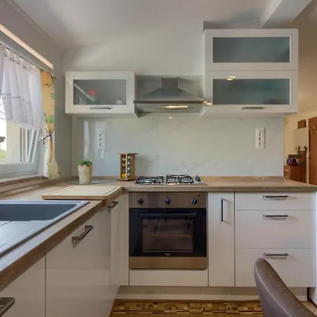 Charming Nera With Pool And Hydromassage Near The וילה Šišan