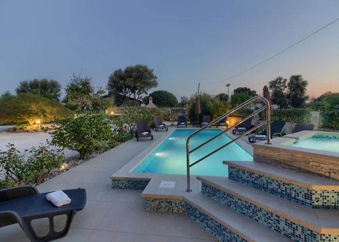 Charming Nera With Pool And Hydromassage Near The 빌라 Šišan