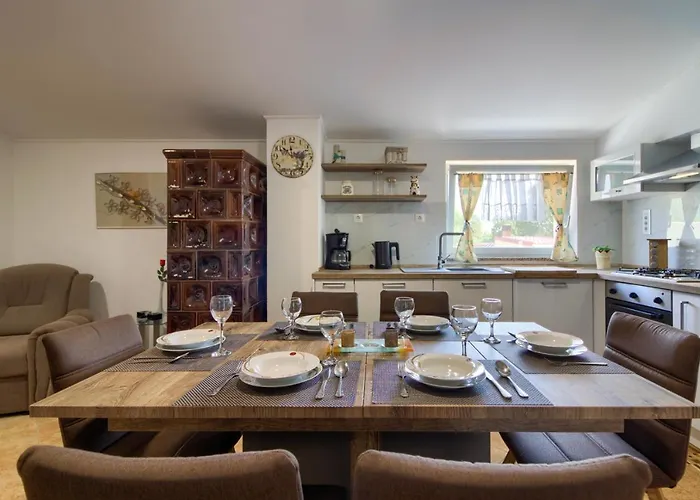 Charming Nera With Pool And Hydromassage Near The