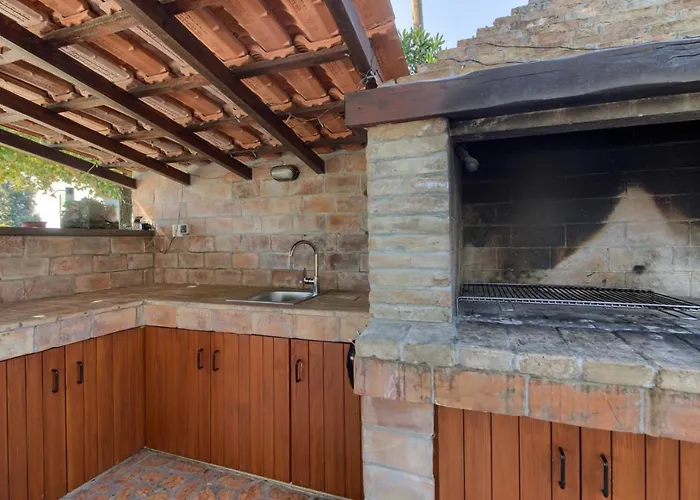 Vila Charming Nera With Pool And Hydromassage Near The *