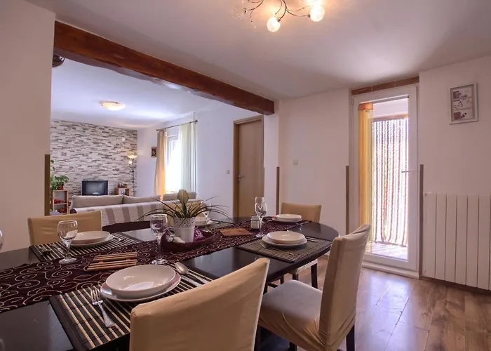 Charming Nera With Pool And Hydromassage Near The 빌라 *